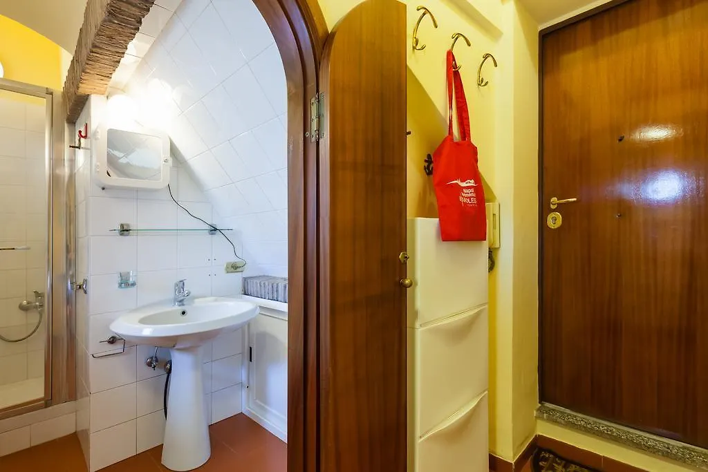 Amedeo Savoia - Bh 49 Apartment Naples